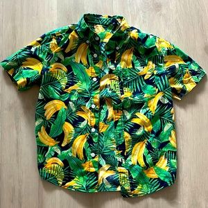Old navy, size 8 boys, button down short sleeve